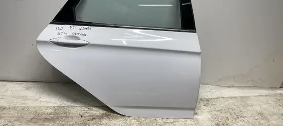 Hyundai i40 Rear door 770043Z000