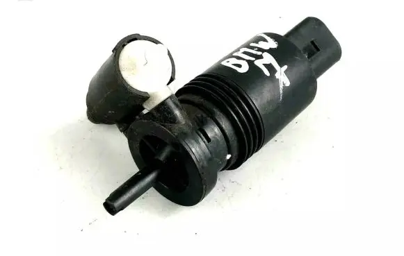 BMW X5 E70 Windscreen/windshield washer pump 6963854