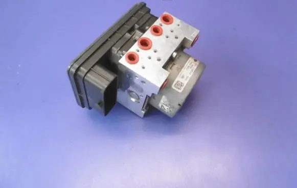 Ford Fiesta ABS Pump D1B1-2C405-AF 10022006784 10091501093