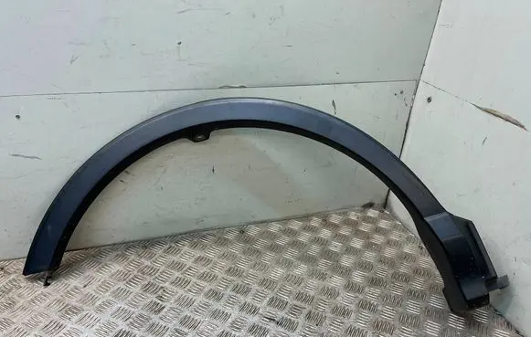 Toyota RAV 4 (XA40) Rear arch trim 7560542140