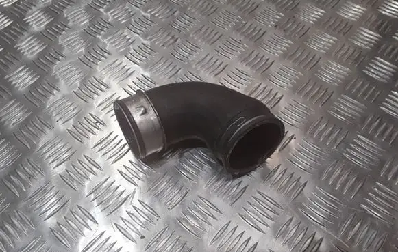 Volkswagen Caddy Intercooler hose/pipe X0116890 3C0145762AM