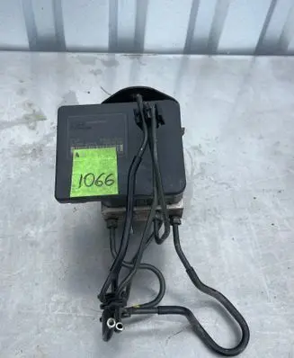 Toyota Yaris ABS Pump 895410D030 00009056D1