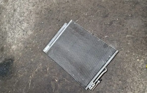A/C cooling radiator (condenser)