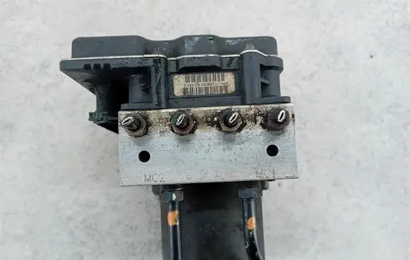 Nissan Tiida C11 ABS Pump 