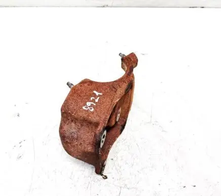 Ford Focus Engine mounting bracket 4m53k305ca
