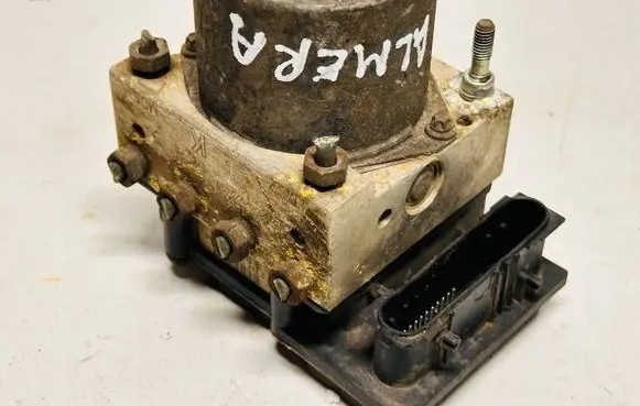 Nissan Almera N16 ABS Pump 0265800364 38407C0033