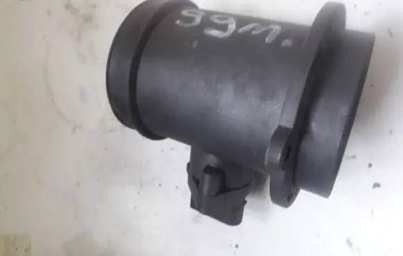 Mercedes-Benz E W210 Mass air flow meter 0281002152
