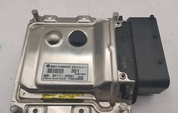 KIA Rio Engine control unit/module ECU 9001140988KC 3911703001 1E45103Y