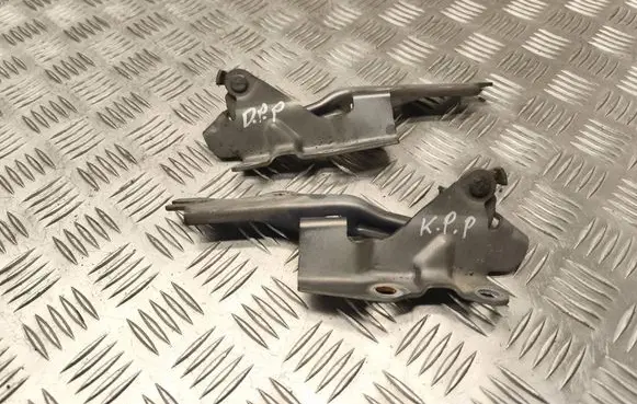 Mazda 5 Engine bonnet/hood hinges 