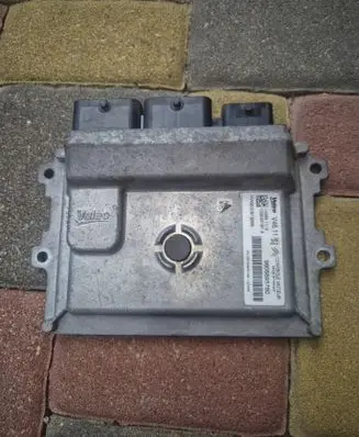 Citroen C3 Engine control unit/module 9805895780 V29035181A 140801110