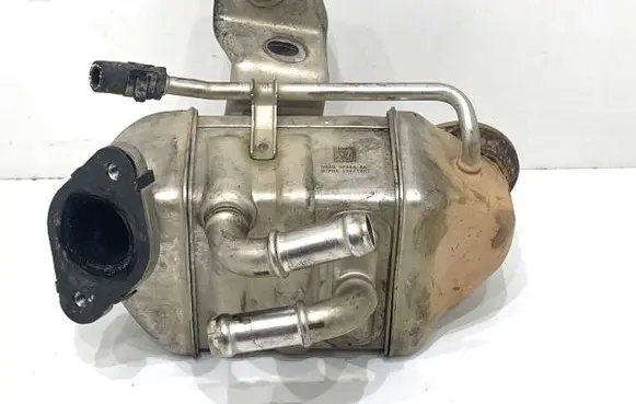 Ford Focus EGR valve cooler HG9Q9F464AA