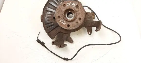 Mercedes-Benz ML W163 Front wheel hub