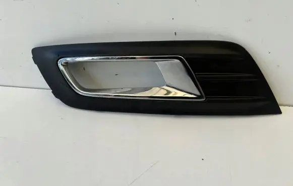 Ford Focus C-MAX Front fog light trim/grill F1CB15A298B