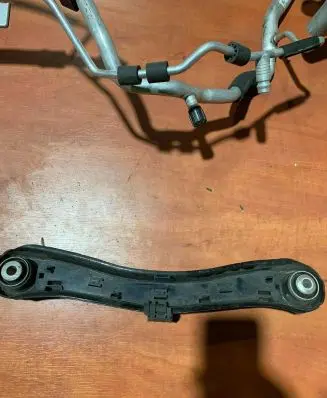 Mercedes-Benz ML W166 Rear control arm A1665460700