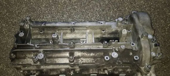 Mercedes-Benz ML W166 Engine head 