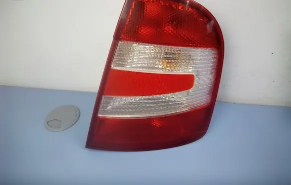 Skoda Fabia Mk1 (6Y) Rear/tail lights VAG6Y9945112B XU3X13A602AB