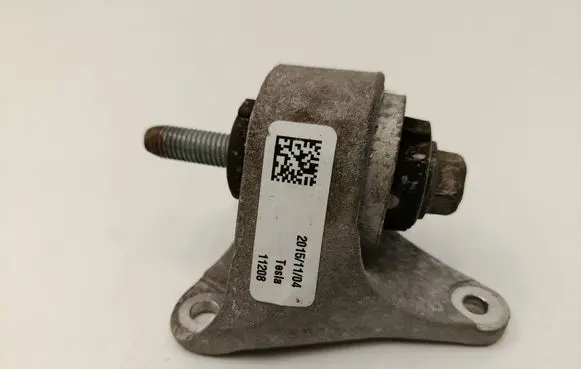 Tesla Model S Engine mount bracket 102803400B 11208 20151104