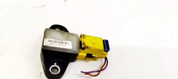 Volkswagen Tiguan Airbag deployment crash/impact sensor