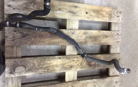 BMW X3 G01 Engine coolant pipe/hose 9354475