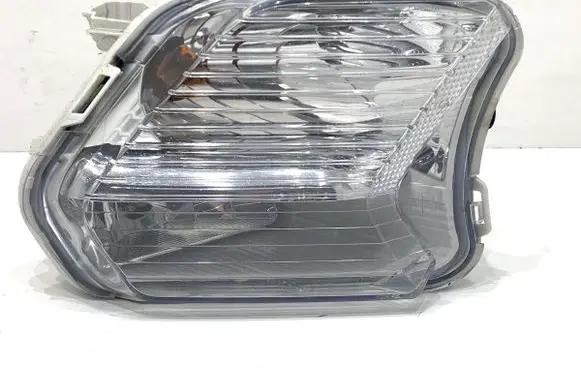 Ford Escape III Front fog light 