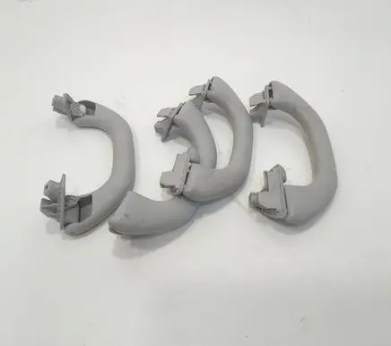 Volkswagen PASSAT B7 A set of handles for the ceiling 