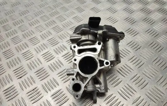 Mercedes-Benz Vito Viano W447 EGR valve A6541404301