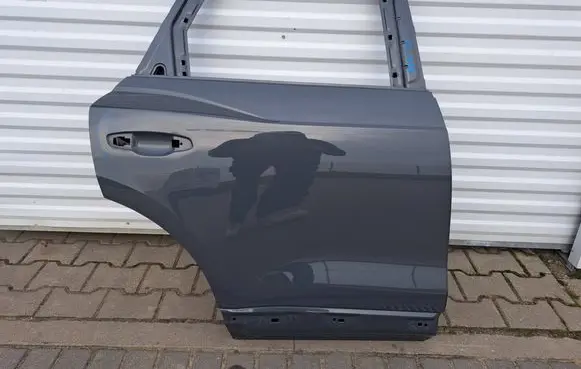 Audi Q3 F3 Rear door 83A833124C