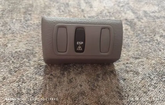 Renault Laguna II ESP (stability program) switch 8200025895 1068510