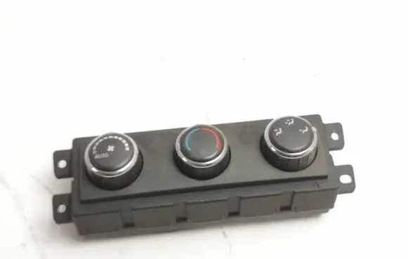 Chrysler Voyager Climate control unit 55111812AD 708110027166 SHKA00