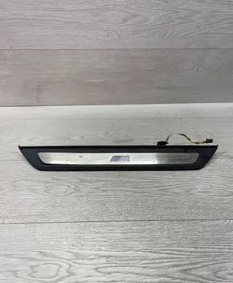 BMW 5 G30 G31 G38 Front sill trim cover 8061056 00002670 BS000007802