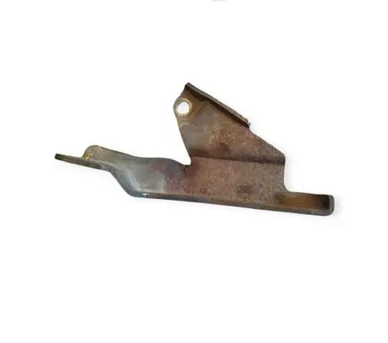 Subaru Forester SF Engine mounting bracket