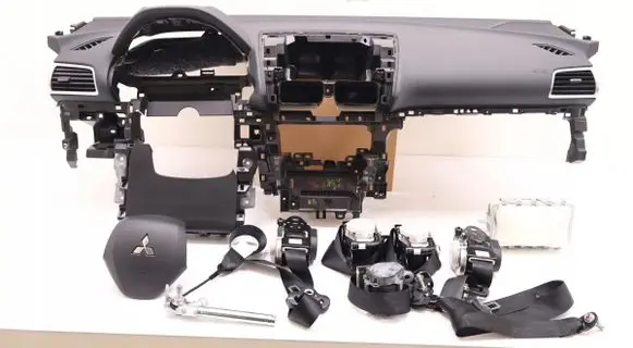 Mitsubishi Eclipse Cross Dashboard acm764