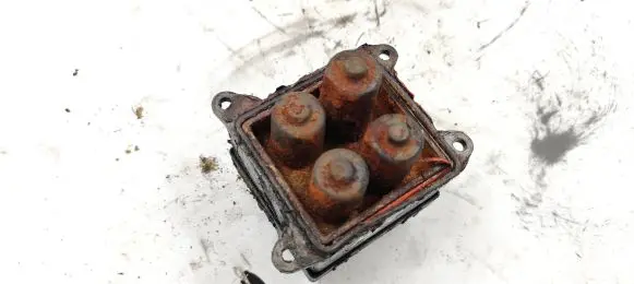 Mercedes-Benz C W203 Coolant heater A0001591504 8433054 00T332