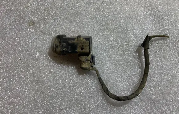 Mercedes-Benz E W210 Front parking sensor holder (PDC) 0015427418 A0015427418