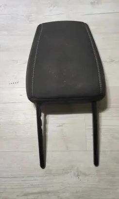 Opel Corsa F Front seat headrest 