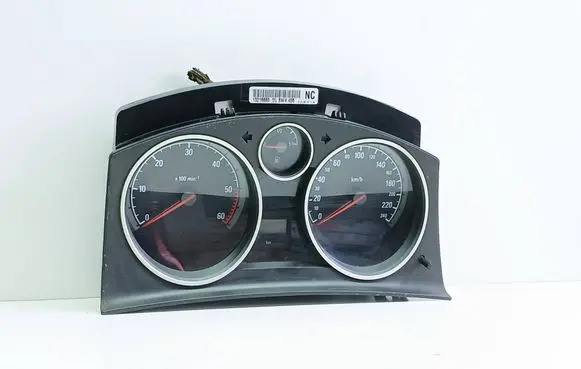 Speedometer (instrument cluster)