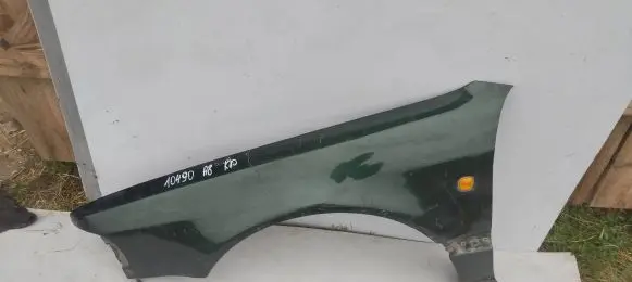 Audi A8 S8 D2 4D Fender