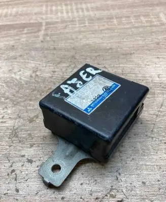 Mitsubishi Pajero Other control units/modules MB852142