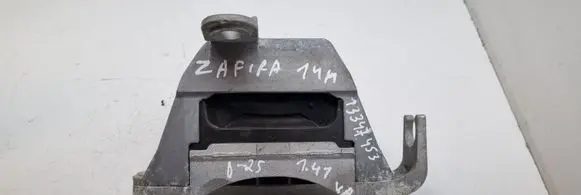 Opel Zafira C Engine mount bracket 13347453