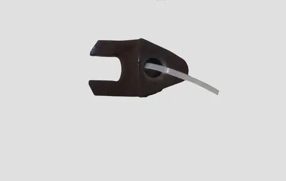 Volvo V40 Fuel Injector clamp holder
