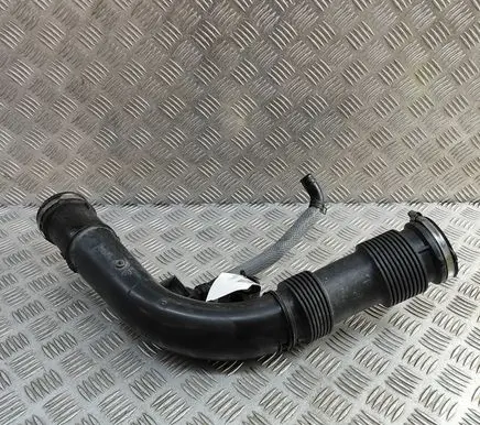 Volvo V60 Air intake duct part 31657341