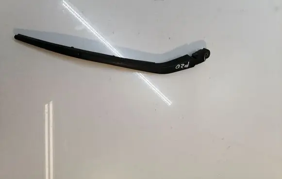 BMW 1 F20 F21 Rear wiper blade arm 7241984 7241985