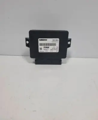 Nissan Qashqai Hand brake control module 360324BA0A 32620330 A2C92013800
