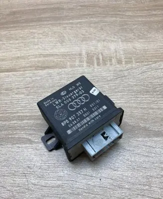 Audi A3 S3 8P Light module LCM 8P0907357H
