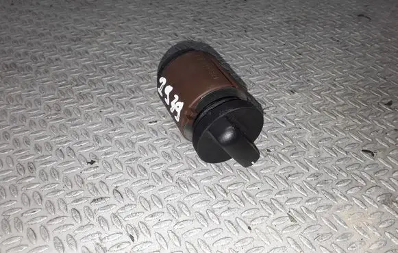 Fog light switch