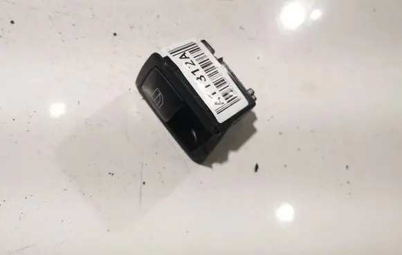 Mercedes-Benz A W169 Electric window control switch 