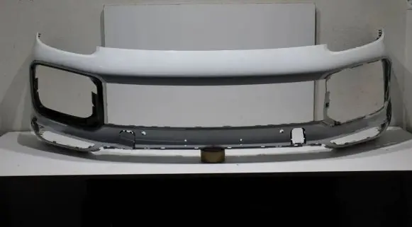 Porsche Cayenne (9Y0 9Y3) Front bumper