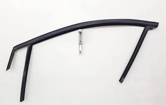 Ford Escape III Rubber seal front door window/glass HSS475909