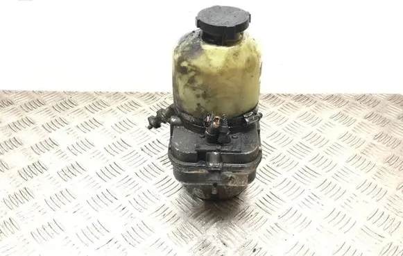 Opel Zafira B Power steering pump 1040085003094 M32652098RY