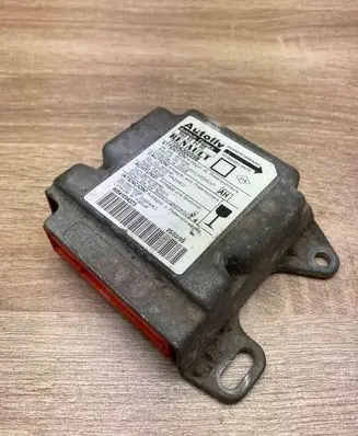 Renault Megane I Airbag control unit/module 550629400 7700430059B